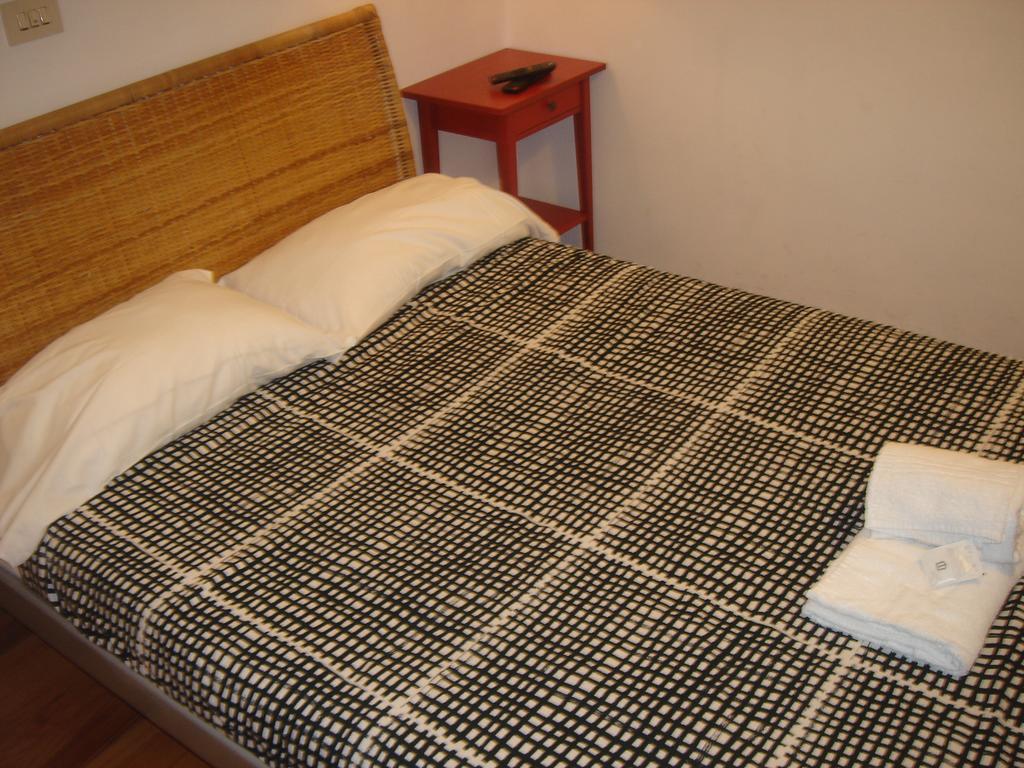 Bed & Breakfast Flavia 84 Ρώμη Δωμάτιο φωτογραφία